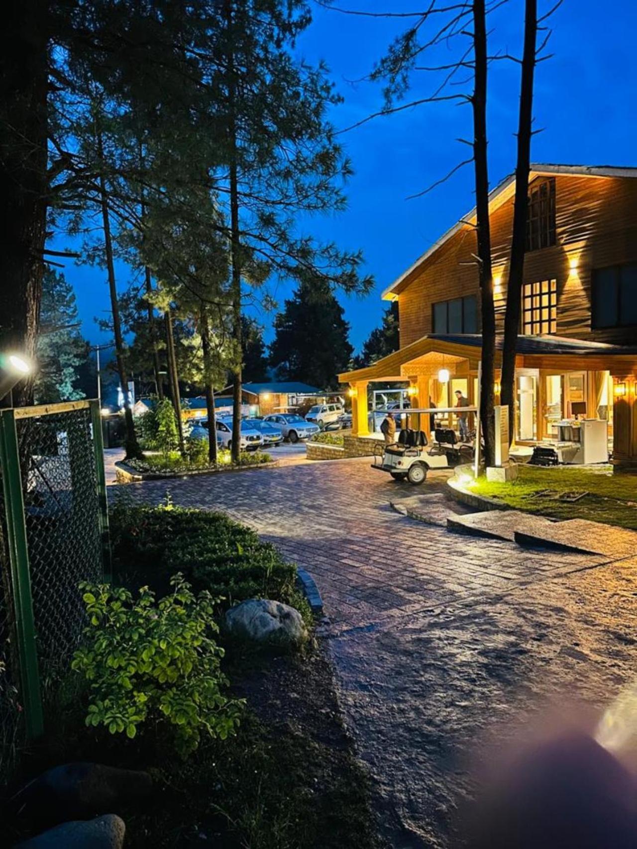 Radisson Golf Resort Pahalgām 외부 사진